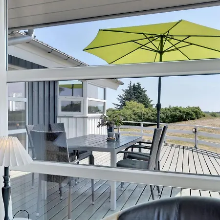 Chrisse - 550m From The Sea By Interhome *