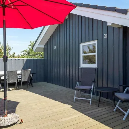 Holiday home Chrisse - 550m From The Sea By Interhome