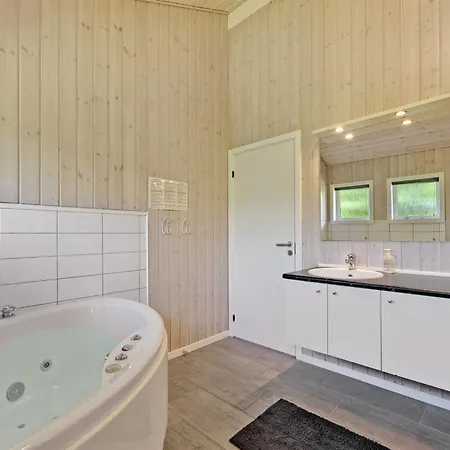 Hébergement de vacances Chrisse - 550m From The Sea By Interhome