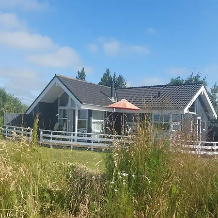 Nyaraló Chrisse - 550m From The Sea By Interhome Lakolk